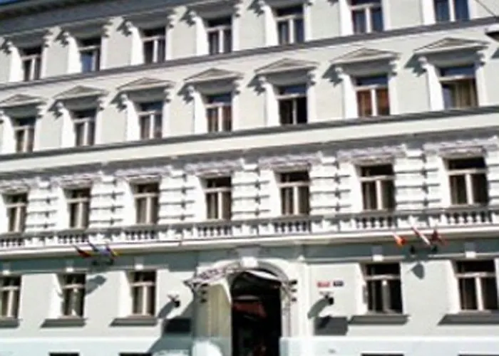 Raffaello Прага