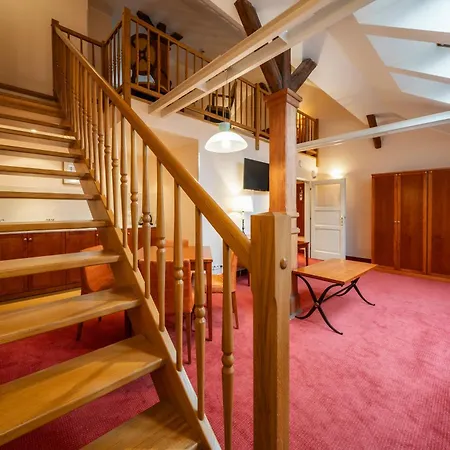Raffaello Hotel 4*