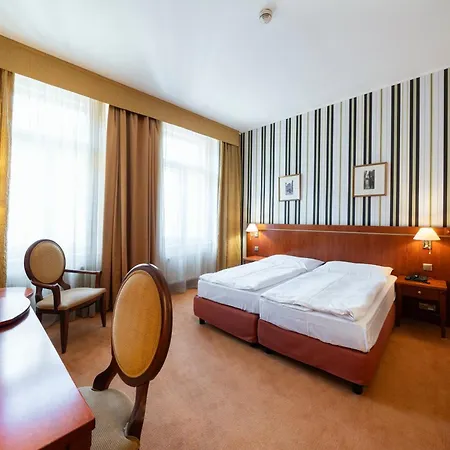 Raffaello 4* Prague