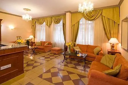 Raffaello Hotel