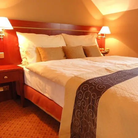 Raffaello 4* Prag